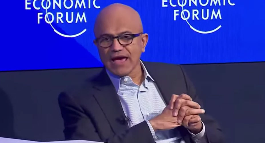 El CEO de Microsoft dice en Davos que la compañía planea inundar sus productos con Chat GPT [Video]