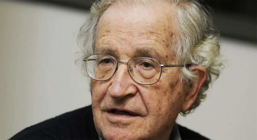 “ChatGPT es plagio de alta tecnología; Socava la educación”, dice Noam Chomsky