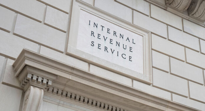 El IRS utilizará IA para investigar evasiones fiscales sofisticadas