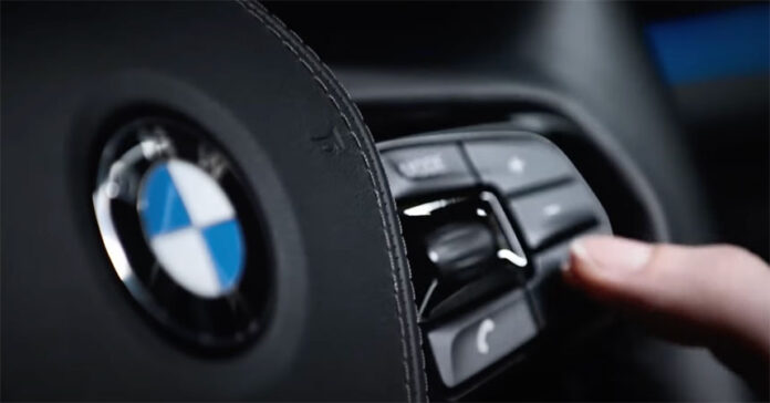BMW planea agregar el asistente de voz Alexa en sus autos