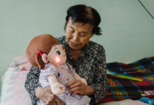 AI-Powered Robot Help Seniors in South Korea Against Loneliness